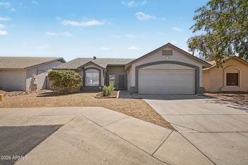 10237 Windsor Blvd, Glendale, AZ 85307
