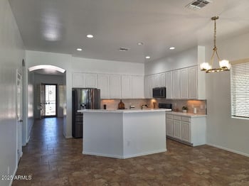 1024 Ayrshire Trl, San Tan Valley, AZ 85143
