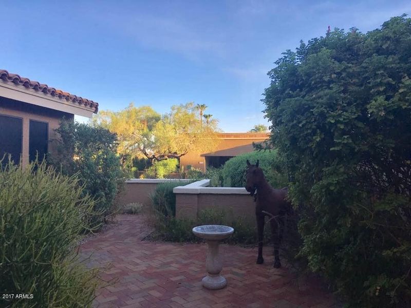 1024 E Desert Cove Ave, Phoenix, AZ 85020