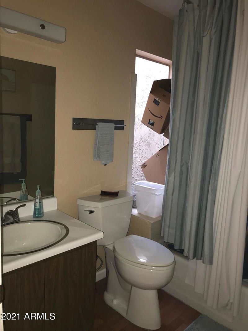 1024 E Pueblo Rd, Phoenix, AZ 85020