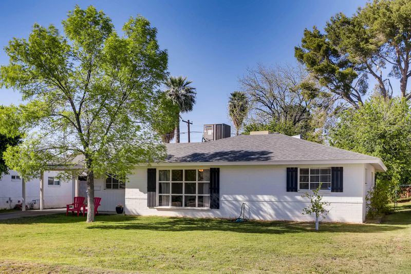 1024 E Tuckey Ln, Phoenix, AZ 85014