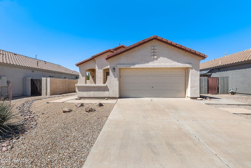 1024 S Roanoke St, Gilbert, AZ 85296