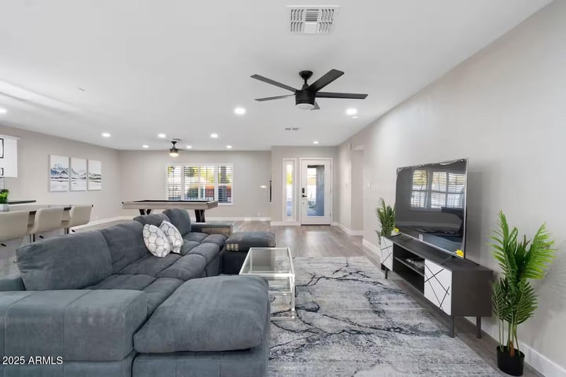 10240 34th Pl, Phoenix, AZ 85028