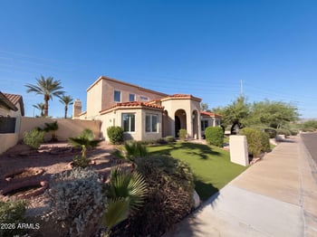 10240 E Cochise Dr, Scottsdale, AZ 85258