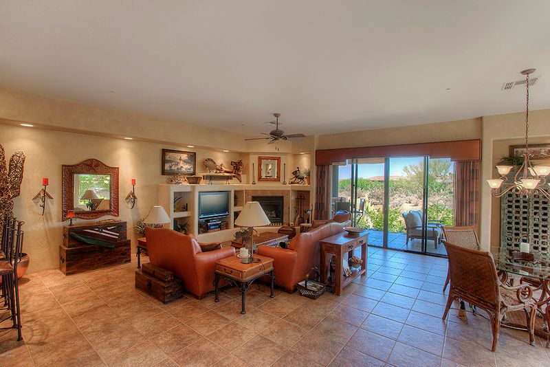 10240 E White Feather Ln, Scottsdale, AZ 85262