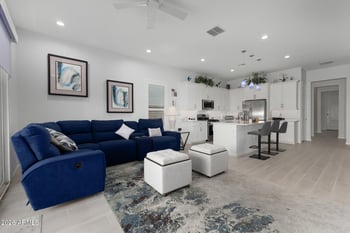 10240 Lone Cactus Dr, Peoria, AZ 85382