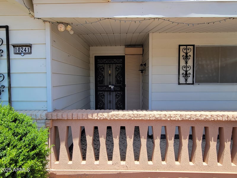 10241 109th Ave, Sun City, AZ 85351