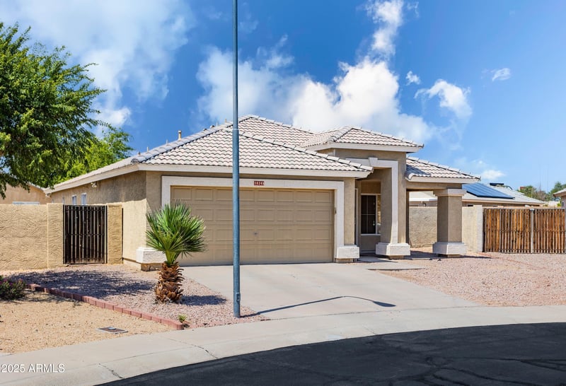 10245 93rd Dr, Peoria, AZ 85345