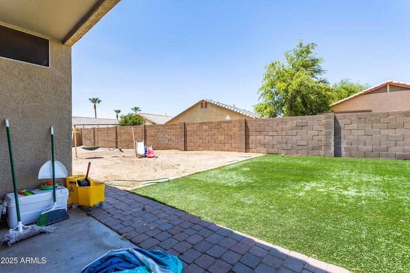 10245 93rd Dr, Peoria, AZ 85345