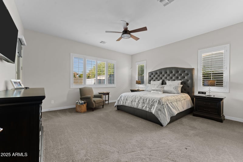 10246 Oberlin Way, Peoria, AZ 85383