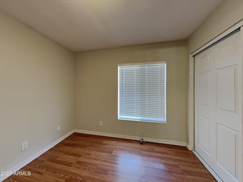 10248 Medlock Dr, Glendale, AZ 85307