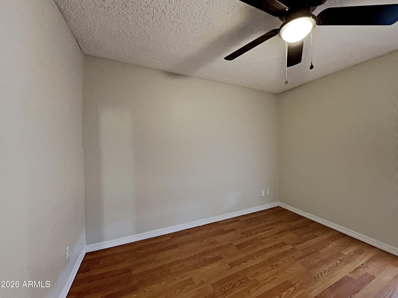 10248 Medlock Dr, Glendale, AZ 85307