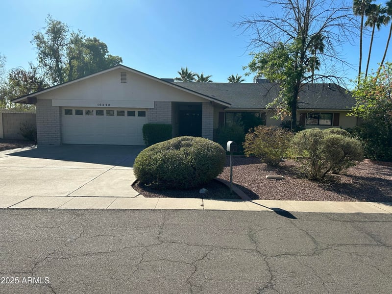 10249 58th Pl, Paradise Valley, AZ 85253