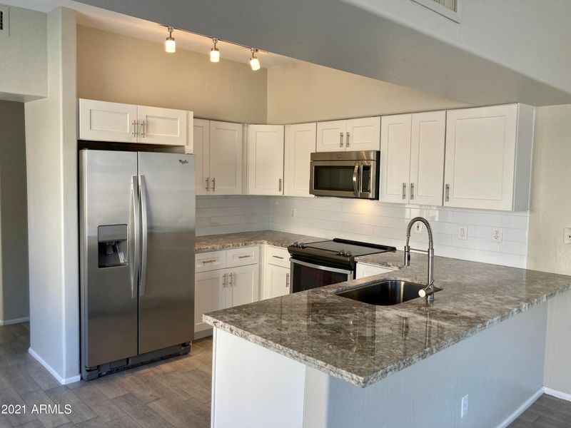 10249 E Celtic Dr, Scottsdale, AZ 85260