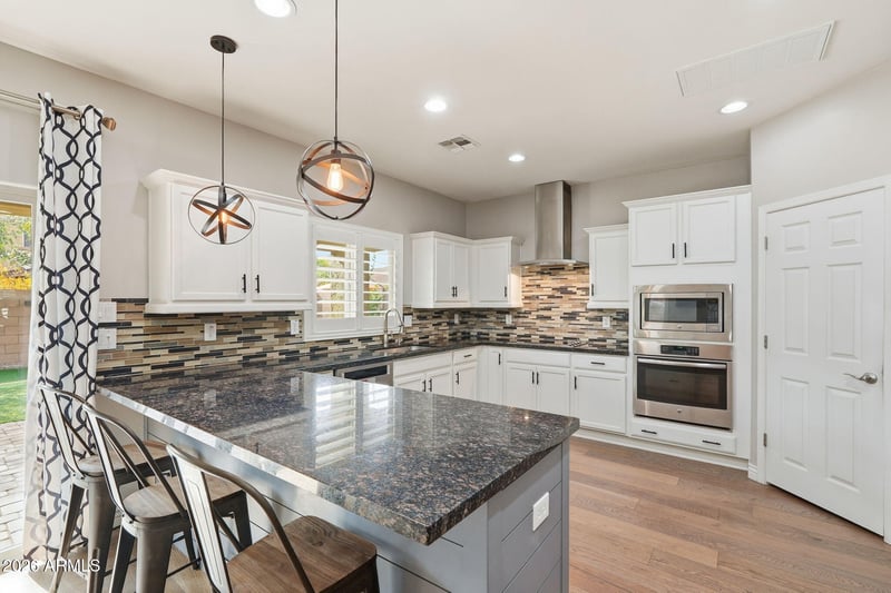 10249 Kinetic Dr, Mesa, AZ 85212
