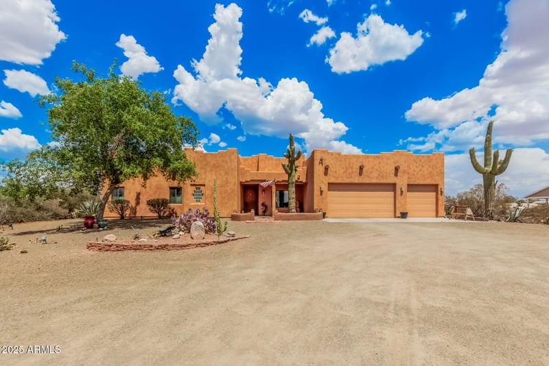 1025 Boyd Rd, Apache Junction, AZ 85119