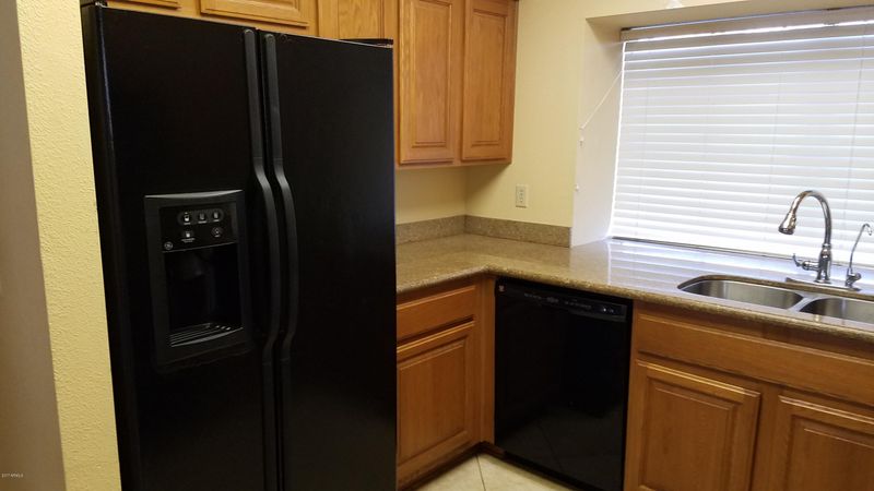 1025 E Annette Dr, Phoenix, AZ 85022