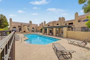 1025 Highland Ave #32, Phoenix, AZ 85014