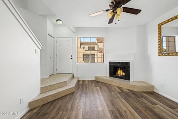 1025 E Highland Ave #32, Phoenix, AZ 85014