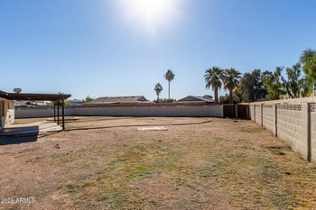 1025 Greenway Dr, Tempe, AZ 85282