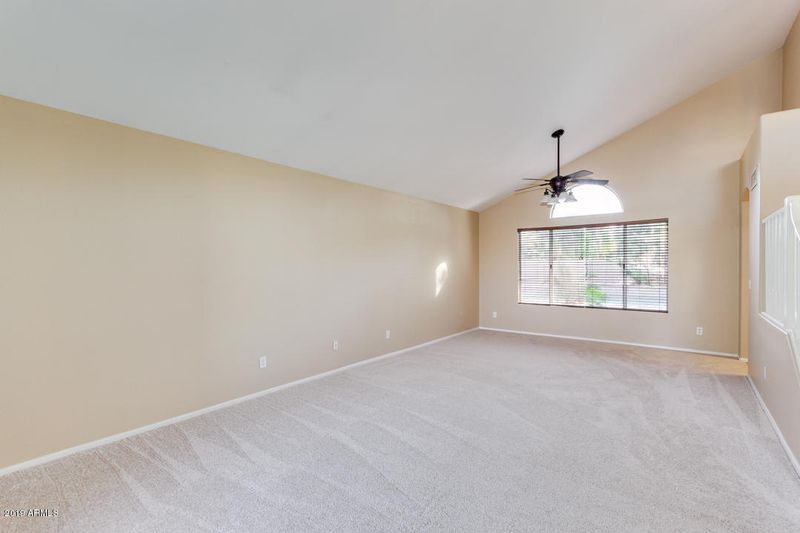 1025 N Granite St, Gilbert, AZ 85234
