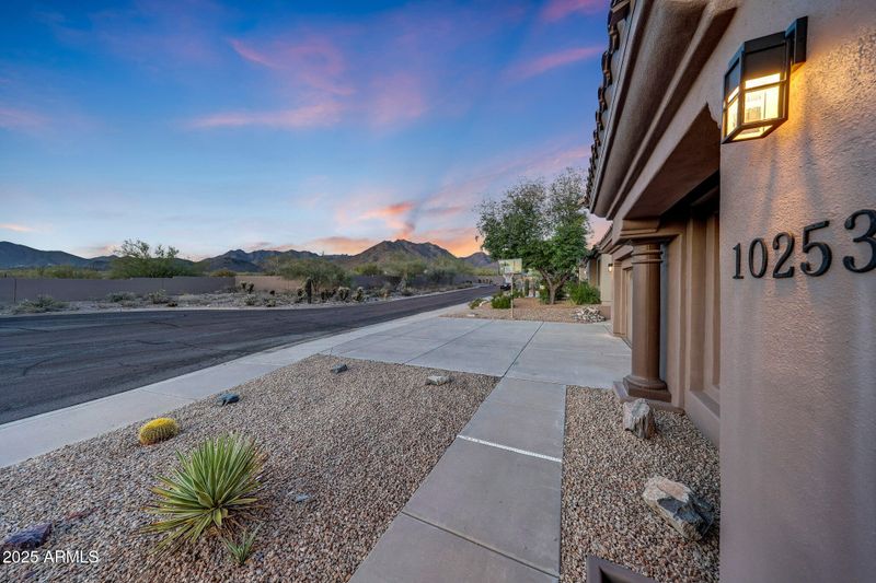10253 E Indigo Dr, Scottsdale, AZ 85255