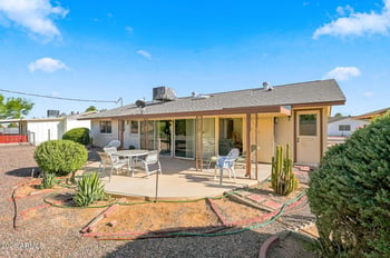 10254 El Dorado Dr, Sun City, AZ 85351