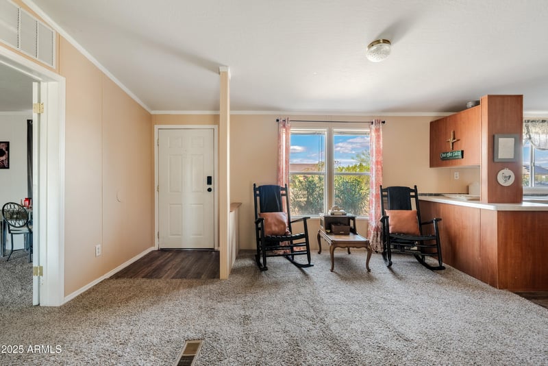 10255 Kristen Ln, San Tan Valley, AZ 85143