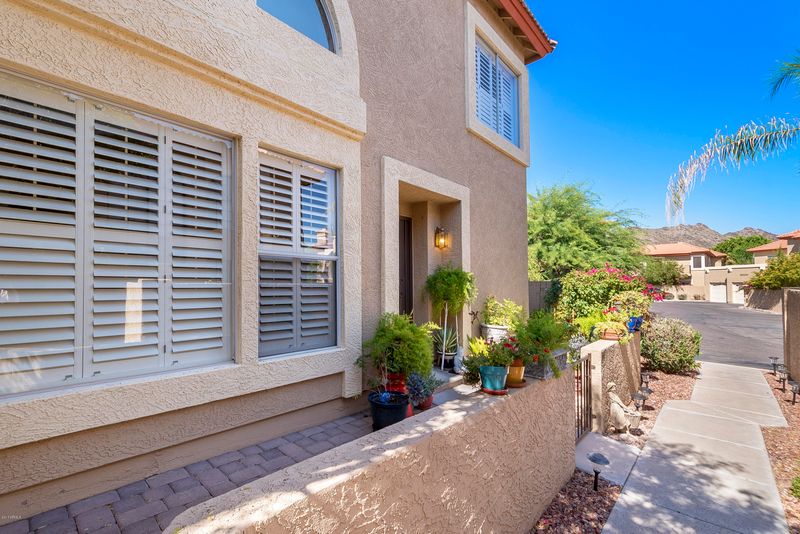 10256 N 12th Pl #1, Phoenix, AZ 85020