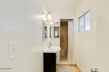 1026 E Northern Ave, Phoenix, AZ 85020