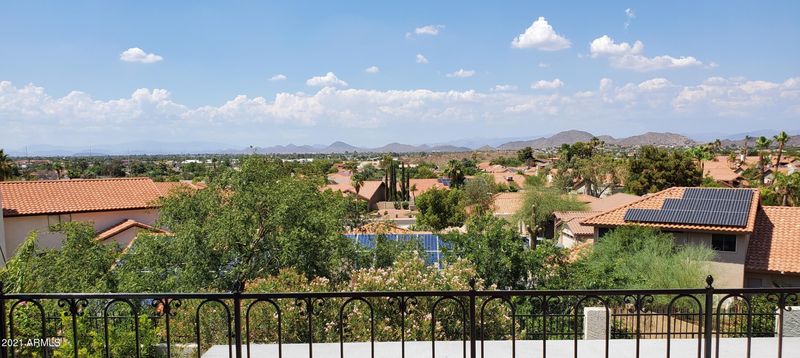 1026 E Tierra Buena Ln, Phoenix, AZ 85022