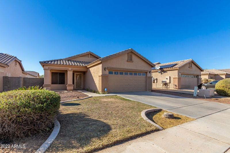 1026 S 6th Ave, Avondale, AZ 85323