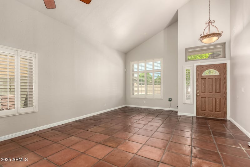 1026 Vegas St, Mesa, AZ 85208