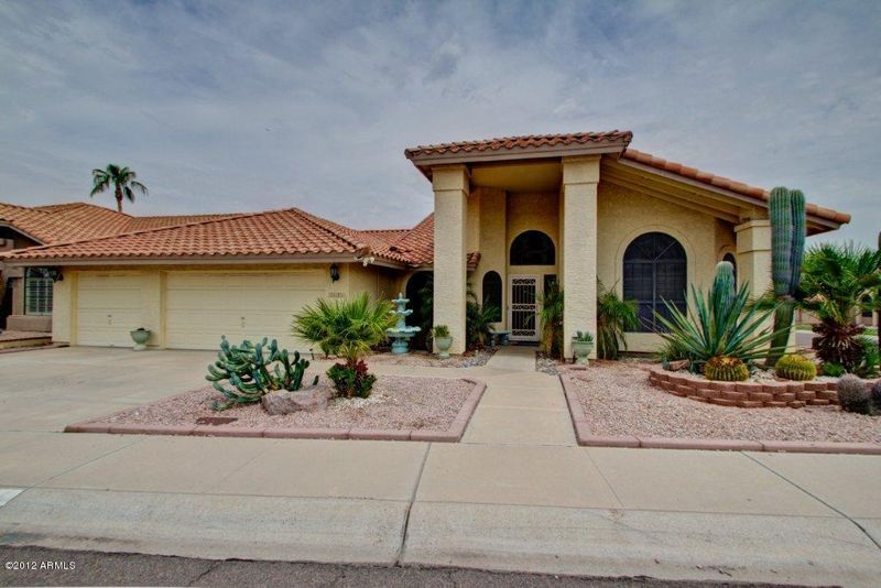 1026 W Lakeridge Dr, Gilbert, AZ 85233