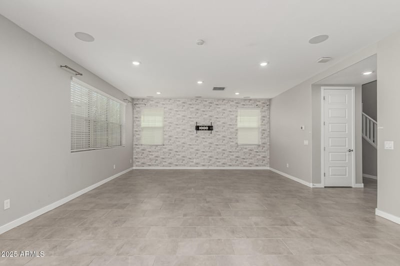 1026 Weatherby Way, Chandler, AZ 85286