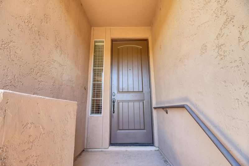 10260 E White Feather Ln #2009, Scottsdale, AZ 85262