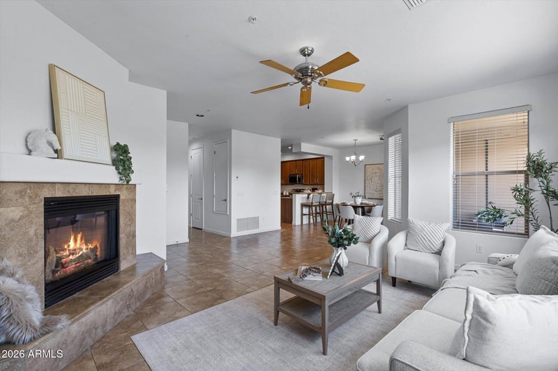 10260 E White Feather Ln E #2015, Scottsdale, AZ 85262