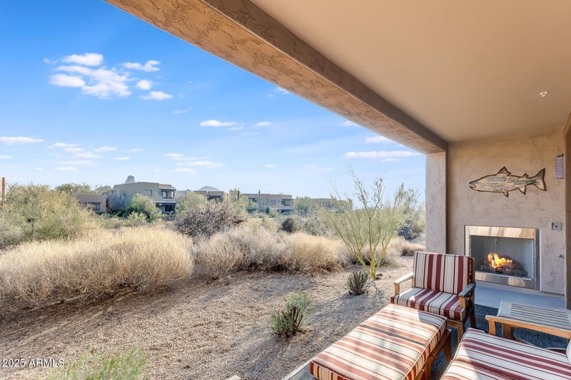 10260 White Feather Ln #1038, Scottsdale, AZ 85262