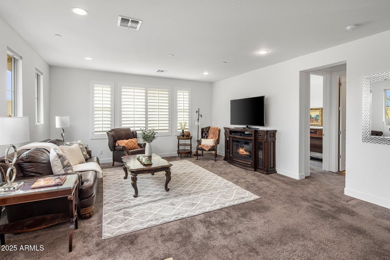 10260 White Feather Ln #2003, Scottsdale, AZ 85262