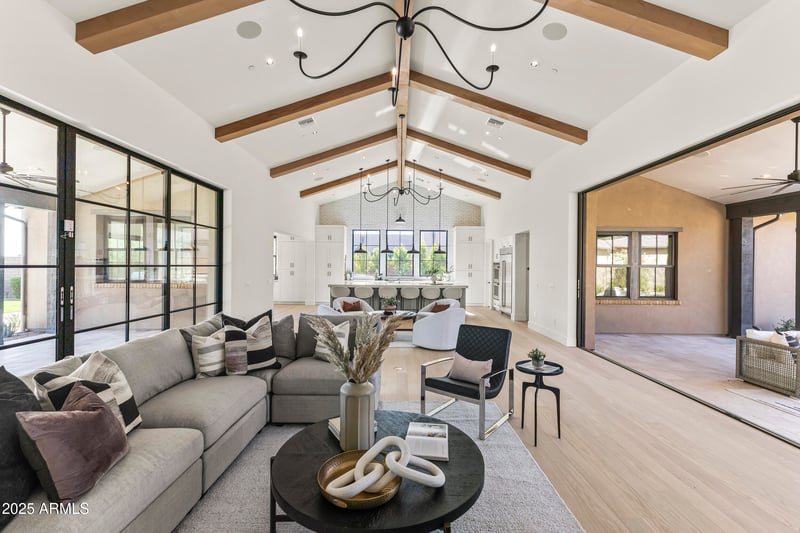 10261 De La O Rd, Scottsdale, AZ 85255