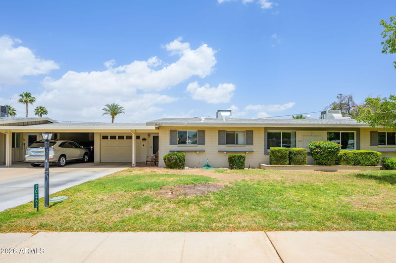 10262 Snead Cir, Sun City, AZ 85351