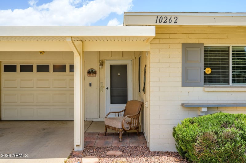 10262 Snead Cir, Sun City, AZ 85351