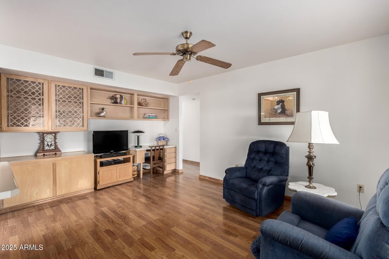 10263 102nd Ave, Sun City, AZ 85351