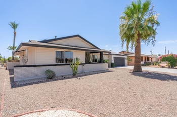 10265 103rd Ave, Sun City, AZ 85351
