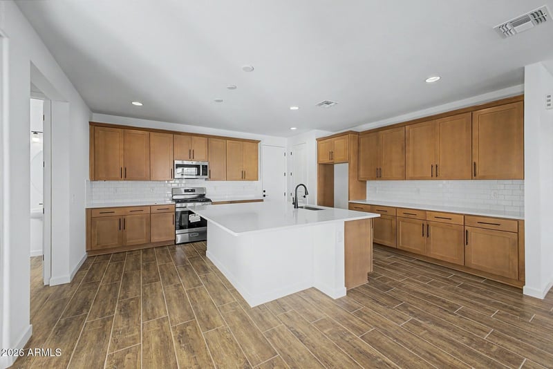10269 S Cave Spring Trl, Apache Junction, AZ 85120