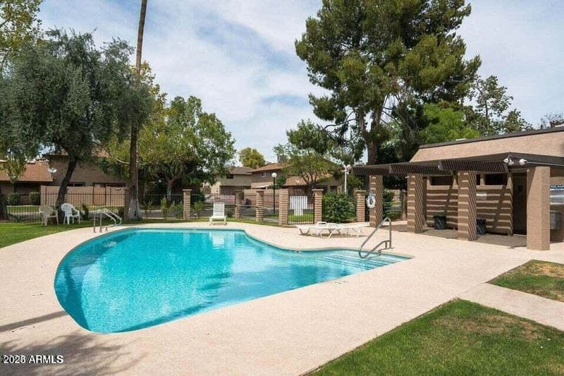 1027 84th Pl, Scottsdale, AZ 85257