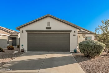 1027 Desert Canyon Dr, San Tan Valley, AZ 85143