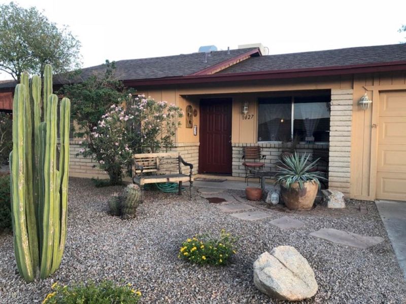 1027 E Glade Ave S, Mesa, AZ 85204
