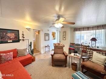 1027 Prospector Dr, Apache Junction, AZ 85119