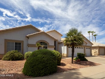1027 W Grand Caymen Dr, Gilbert, AZ 85233